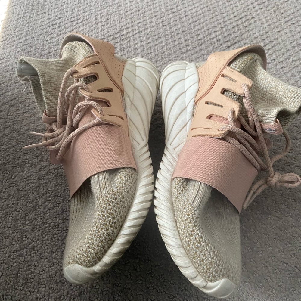 Adidas Runners - image 3